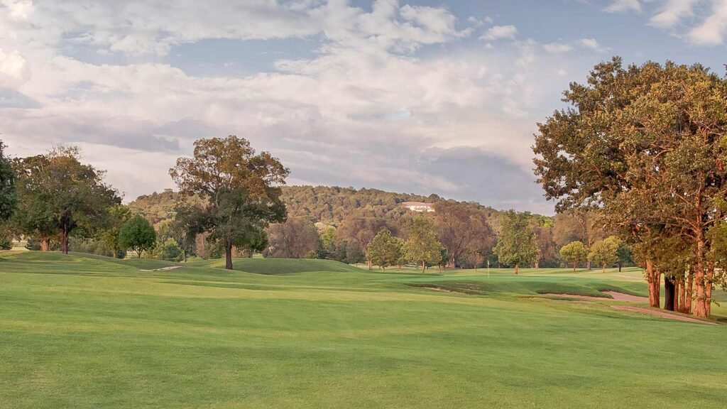 Holiday Hills Golf Club